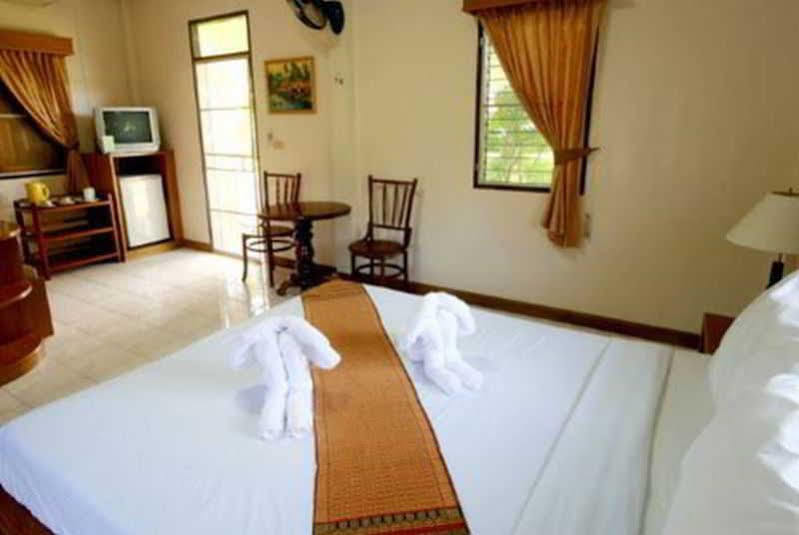Naiharn Garden Villa Phuket Dış mekan fotoğraf