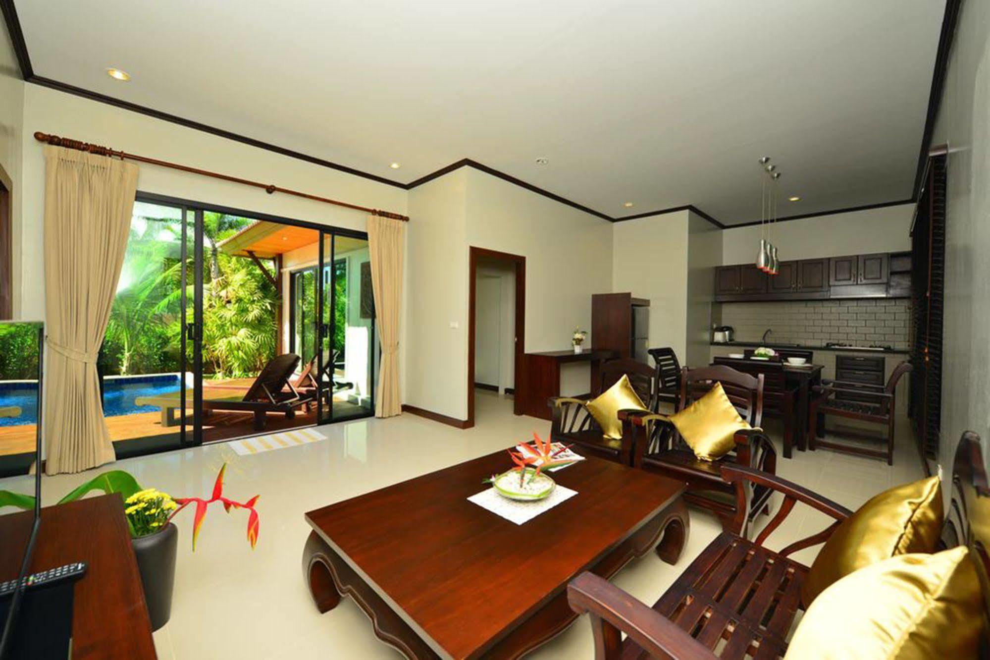 Naiharn Garden Villa Phuket Dış mekan fotoğraf