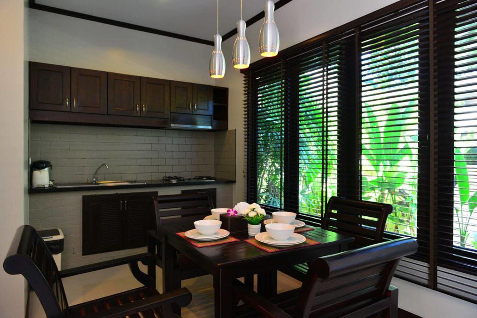 Naiharn Garden Villa Phuket Dış mekan fotoğraf