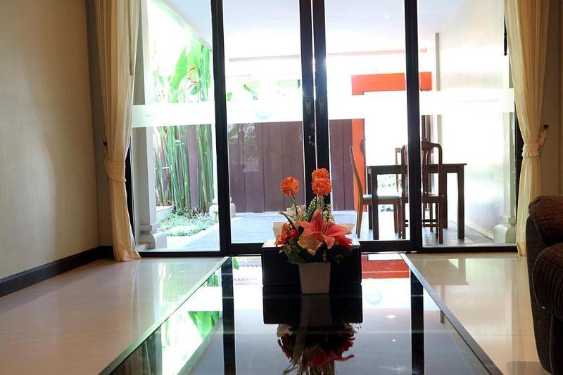 Naiharn Garden Villa Phuket Dış mekan fotoğraf